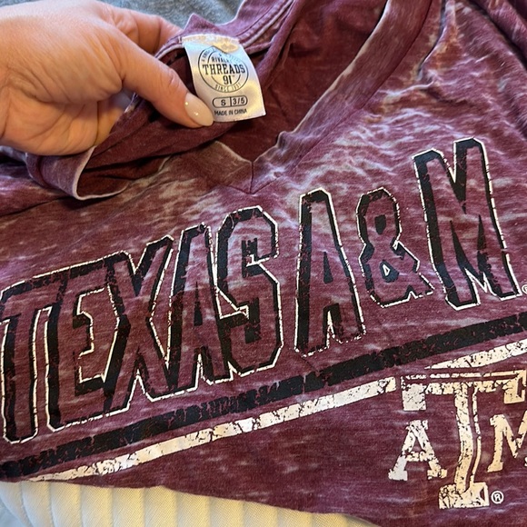 👚SOLD 👚 Texas A&M Tshirt Lot Short and Long Sleeve Women’s XS - Picture 9 of 13